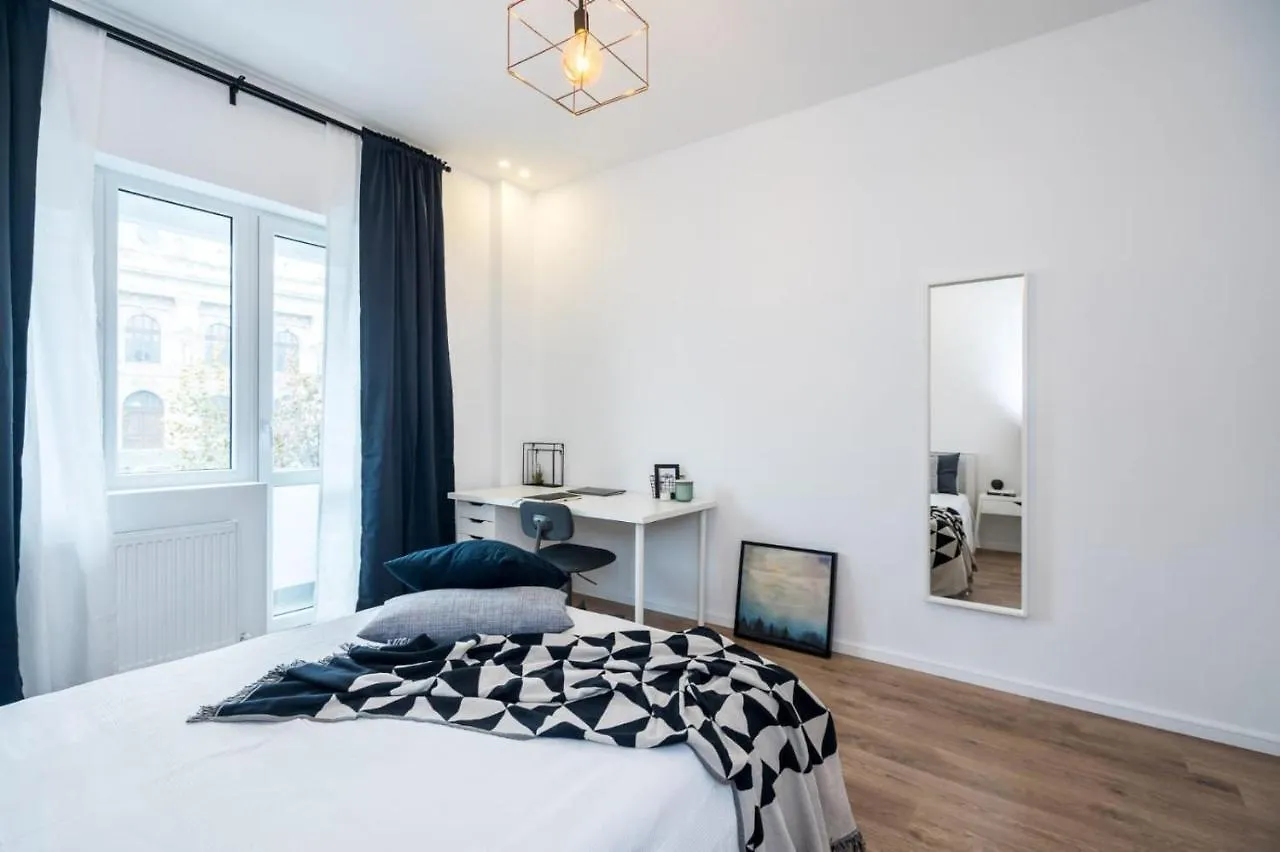 Modern Touches Apartment Bucharest